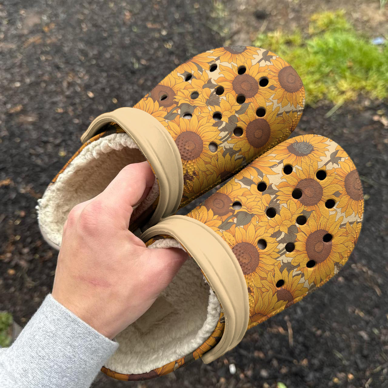 Cee™ Clogs Bloom Of Hope