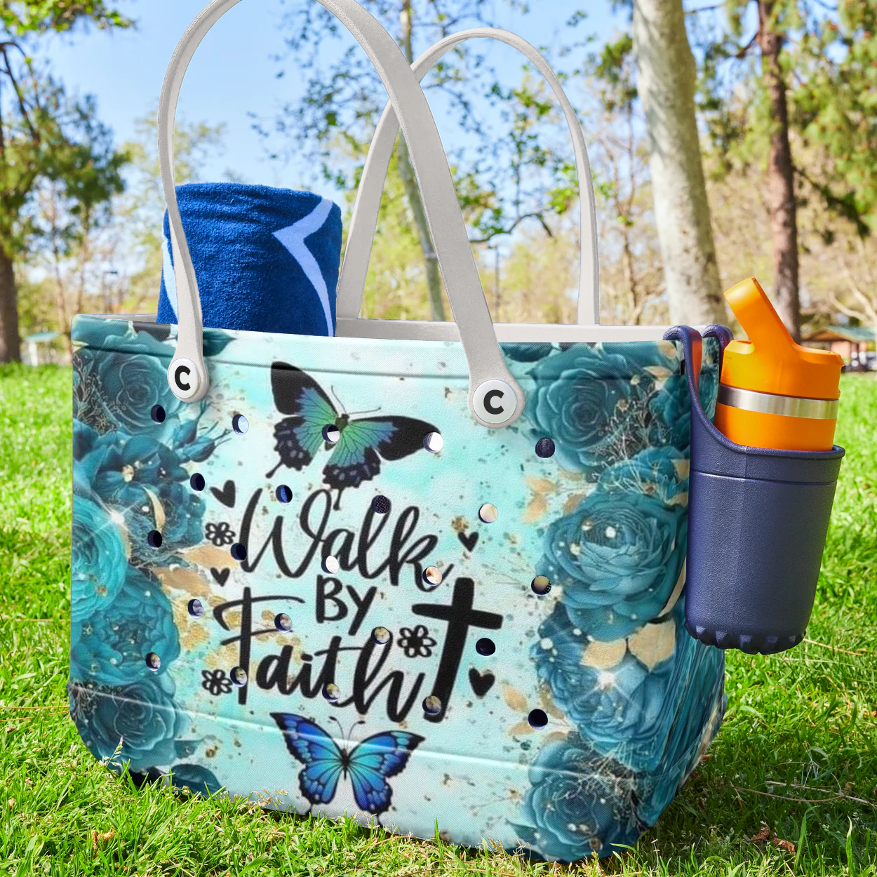 Ceeprints Cee™ Bag Walk by Faith