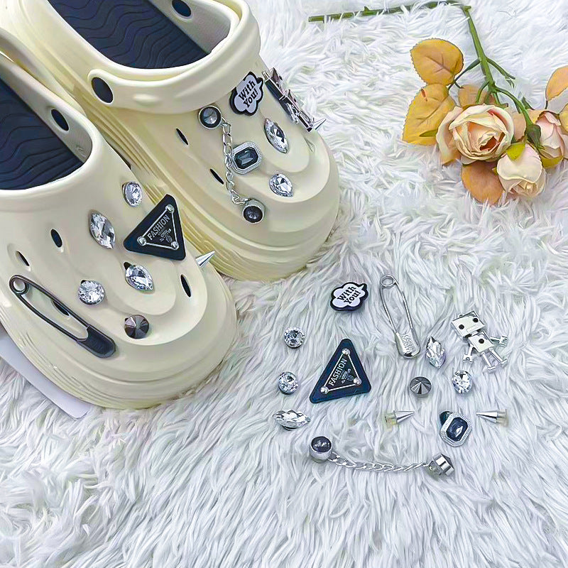 Shoe Charms, Different Cute Shoe Decoration Charms for Shoes Bracelet Wristband Party Favors Gifts Boys Girls Adults Teens.