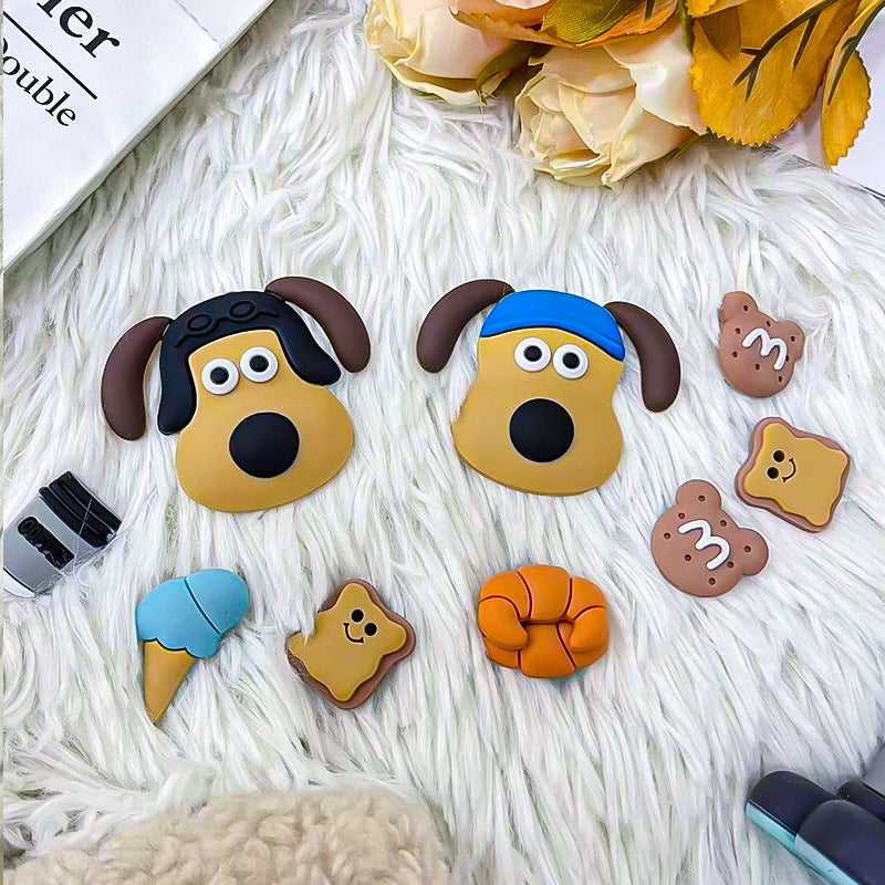 Shoe Charms, Different Cute Shoe Decoration Charms for Shoes Bracelet Wristband Party Favors Gifts Boys Girls Adults Teens.