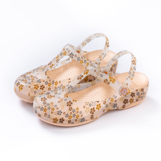 Veblen Women's Classic Transparent Solid Color Clogs Comfortable, Soft, and Non Slip Jelly Beach Sandals Outdoor Leisure Water Slippers