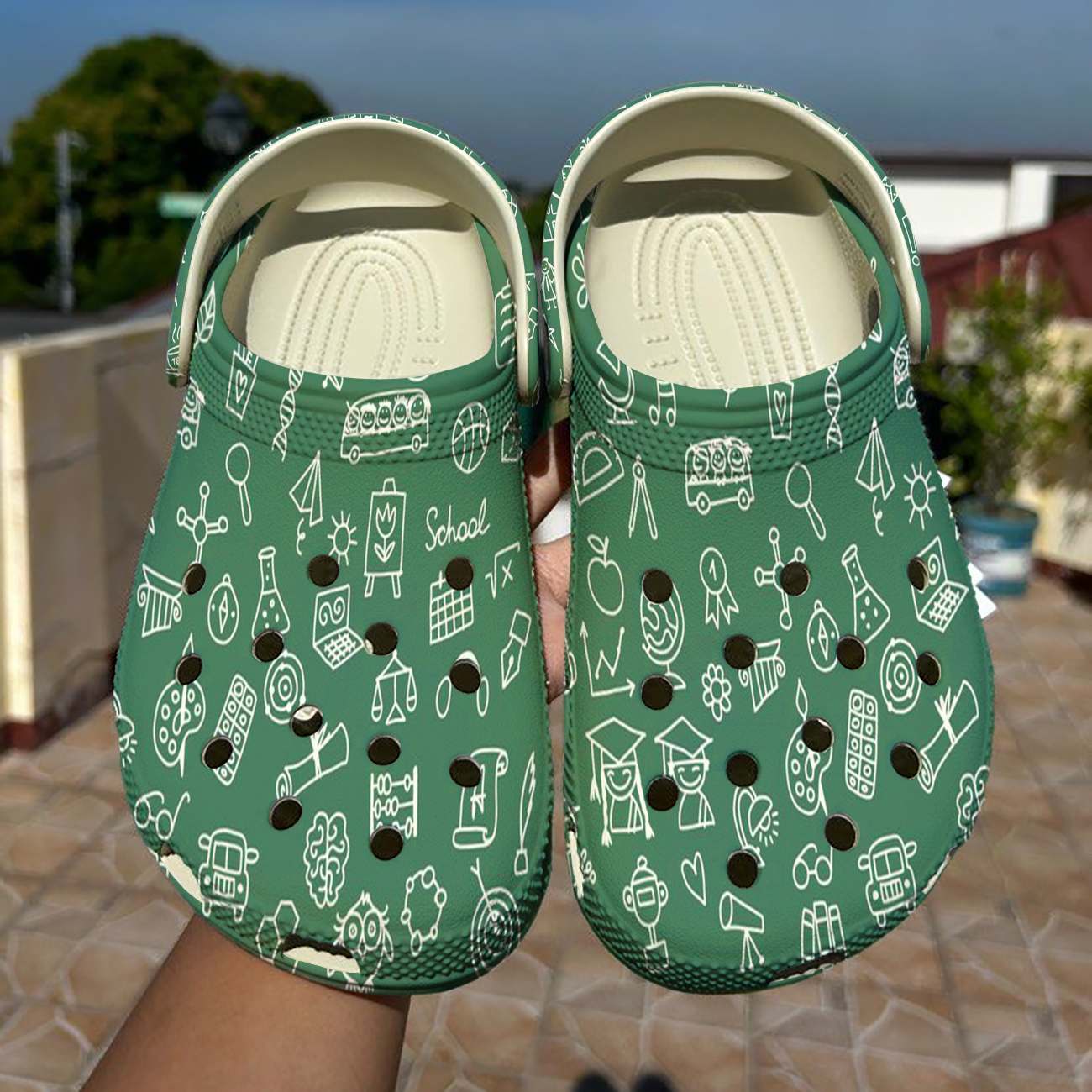 Cee™ Clogs Study Buddy