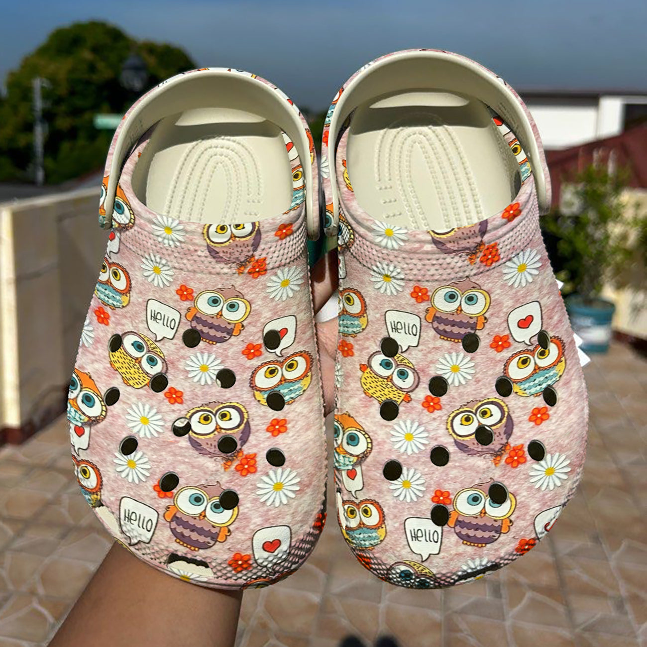 Cee™ Clogs Owl You Need Is Love