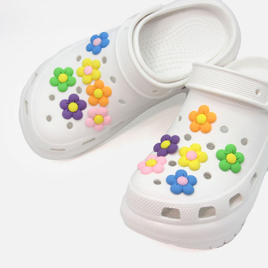 Shoe Charms, Different Cute Shoe Decoration Charms for Shoes Bracelet Wristband Party Favors Gifts Boys Girls Adults Teens.